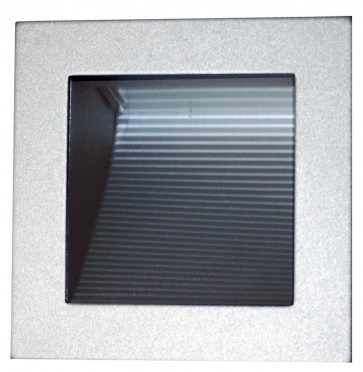 Linear 12 Volt 90 Recessed Wall Light in Silver Oriel